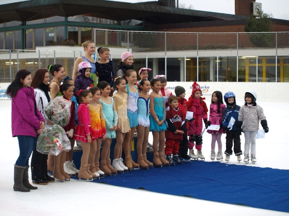 Clubi_Wallisellen_2011_Podest_Gruppenfoto.jpg